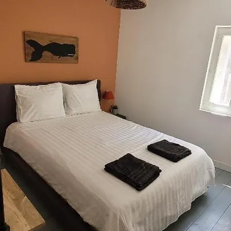 Appartement Magnifique Loft Deco Sur Le Port Et A 5mn Des Plages Wifi Clim 85 M2 *