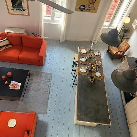 Magnifique Loft Deco Sur Le Port Et A 5mn Des Plages Wifi Clim 85 M2 Appartement *