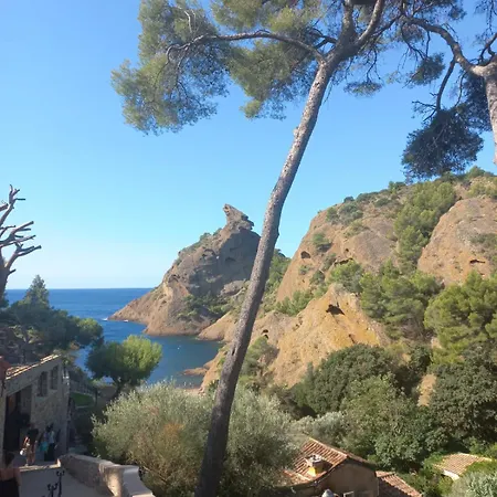 Magnifique Loft Déco Sur Le Port Et à 5mn Des Plages Wifi Clim 85 M2 Appartement